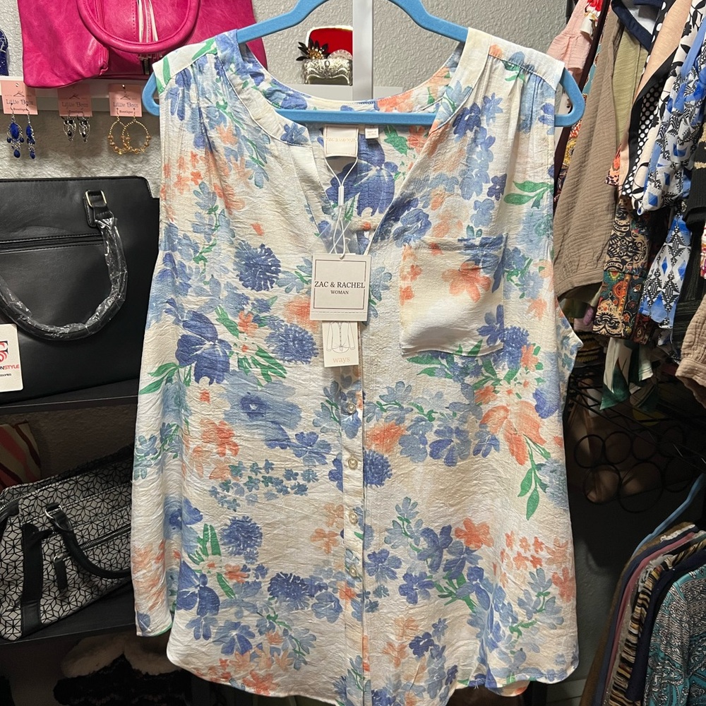Zac & Rachel Cream Floral Sleeveless Button-Front Blouse